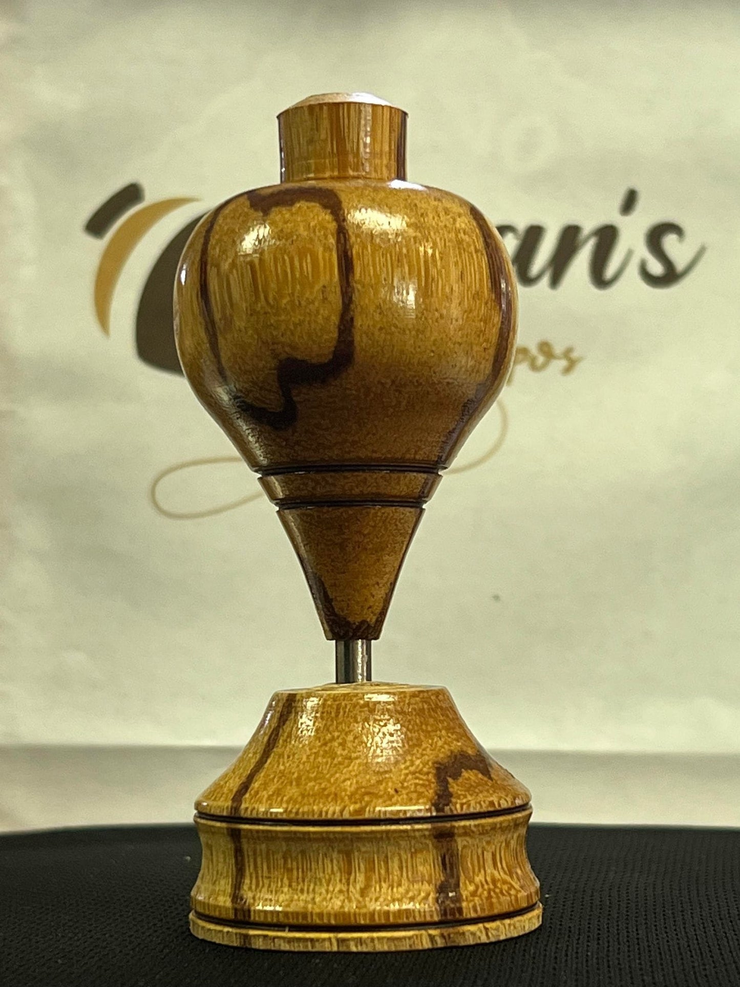 Marble wood trompo