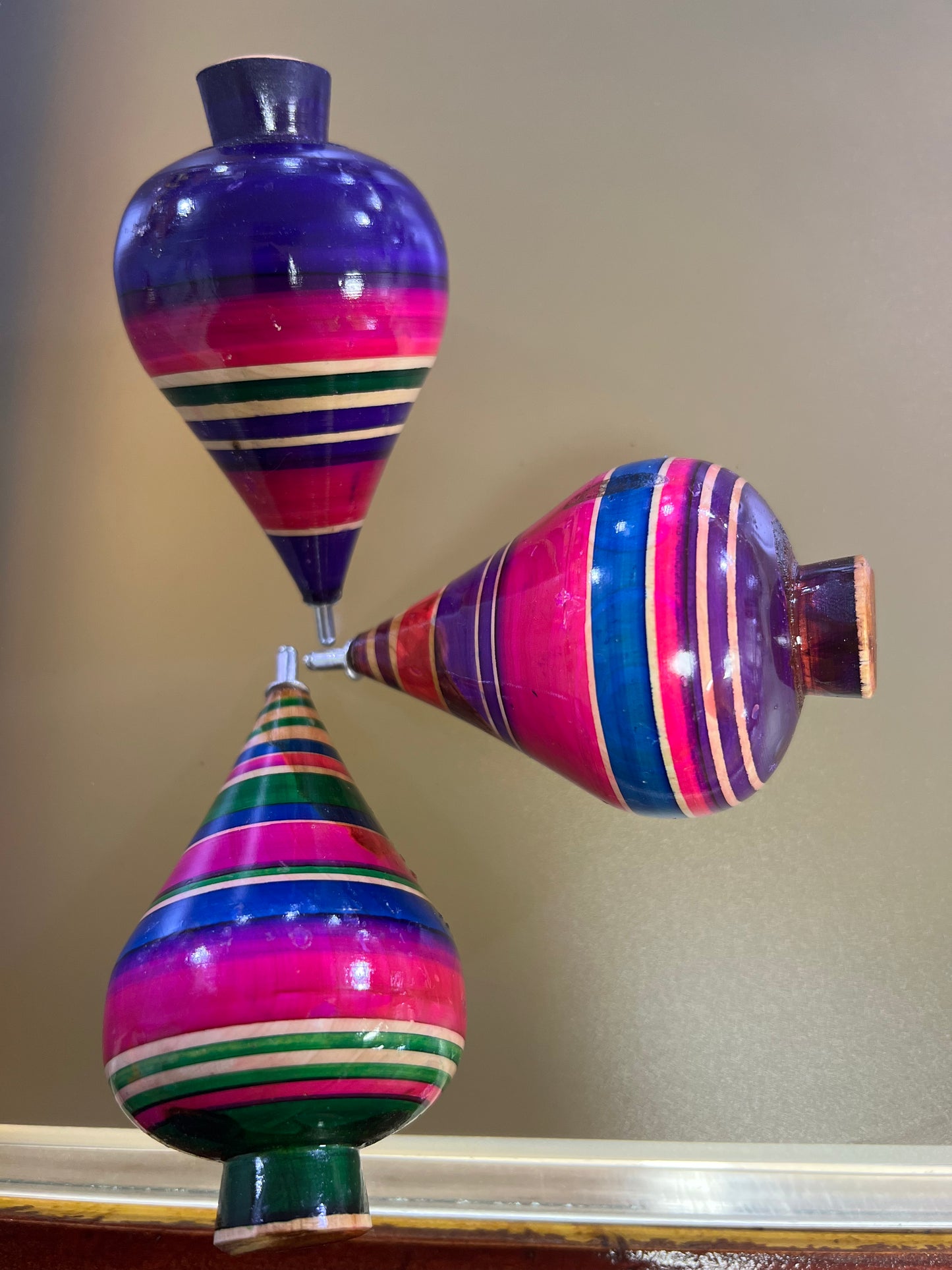 Multicolor Mexican Trompo (Random Color)