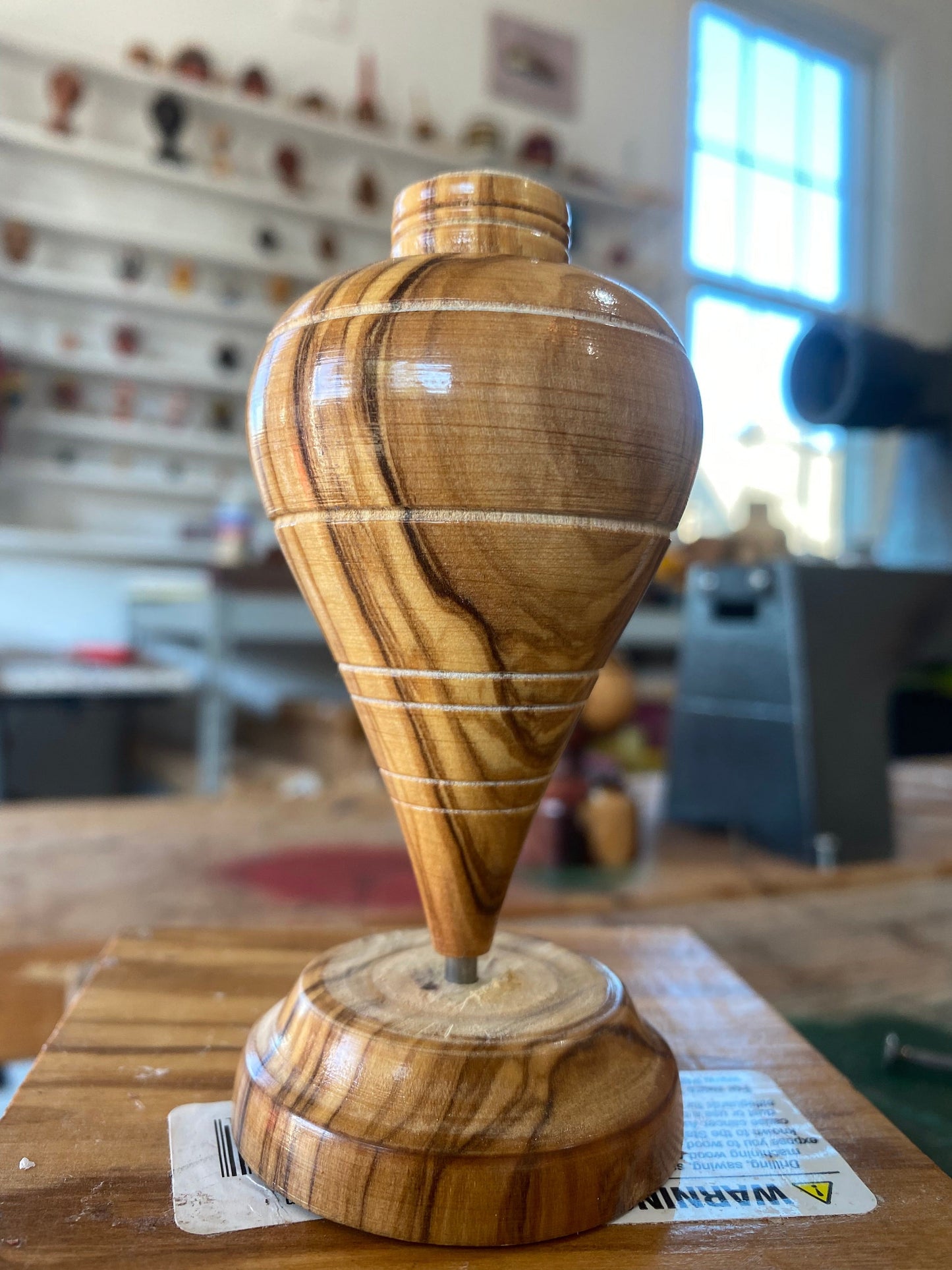 Roman Olivewood Trompo