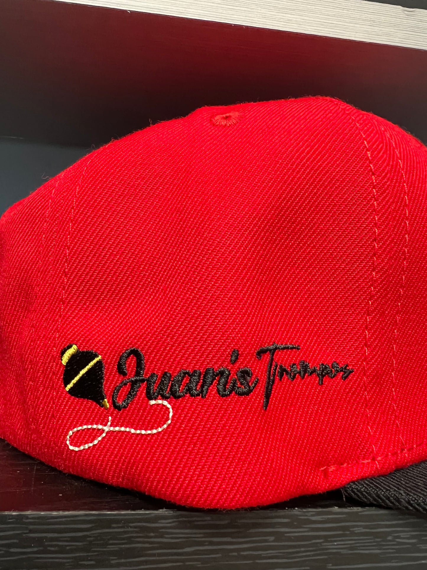 El Trompo Snapback Red
